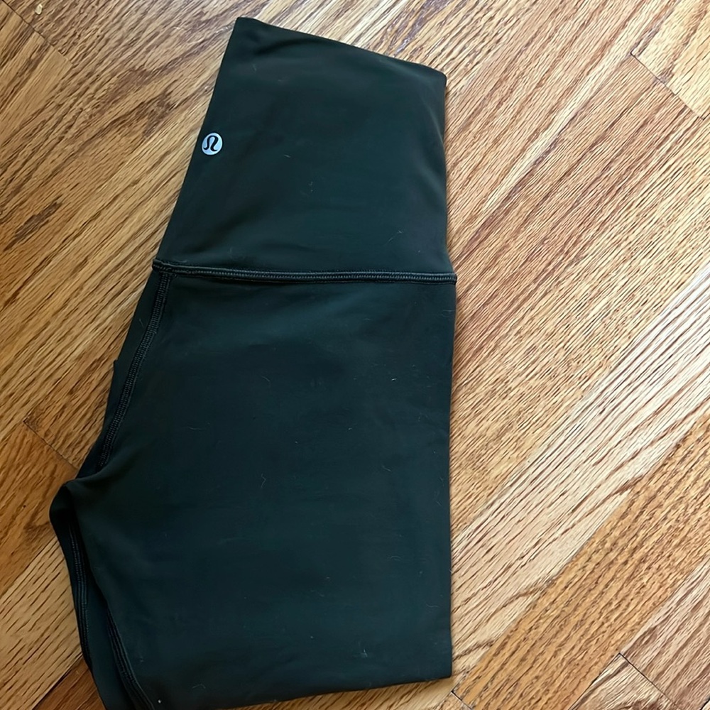 Lululemon 28” aligns